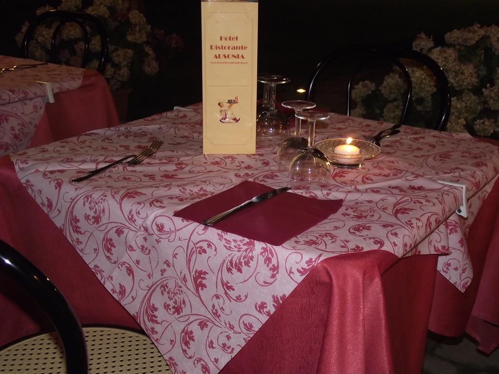 Hotel Ausonia Monte Porzio ภายนอก รูปภาพ