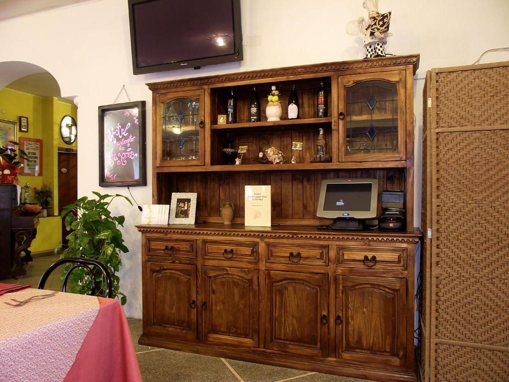 Hotel Ausonia Monte Porzio ภายนอก รูปภาพ