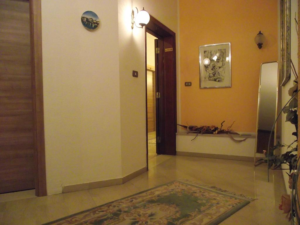 Hotel Ausonia Monte Porzio ภายนอก รูปภาพ