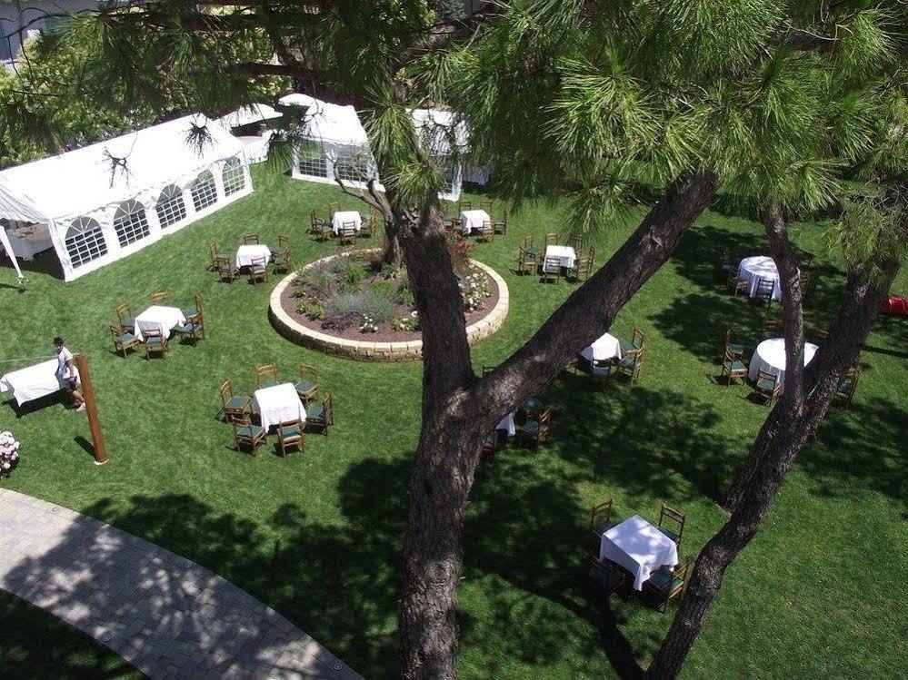 Hotel Ausonia Monte Porzio ภายนอก รูปภาพ